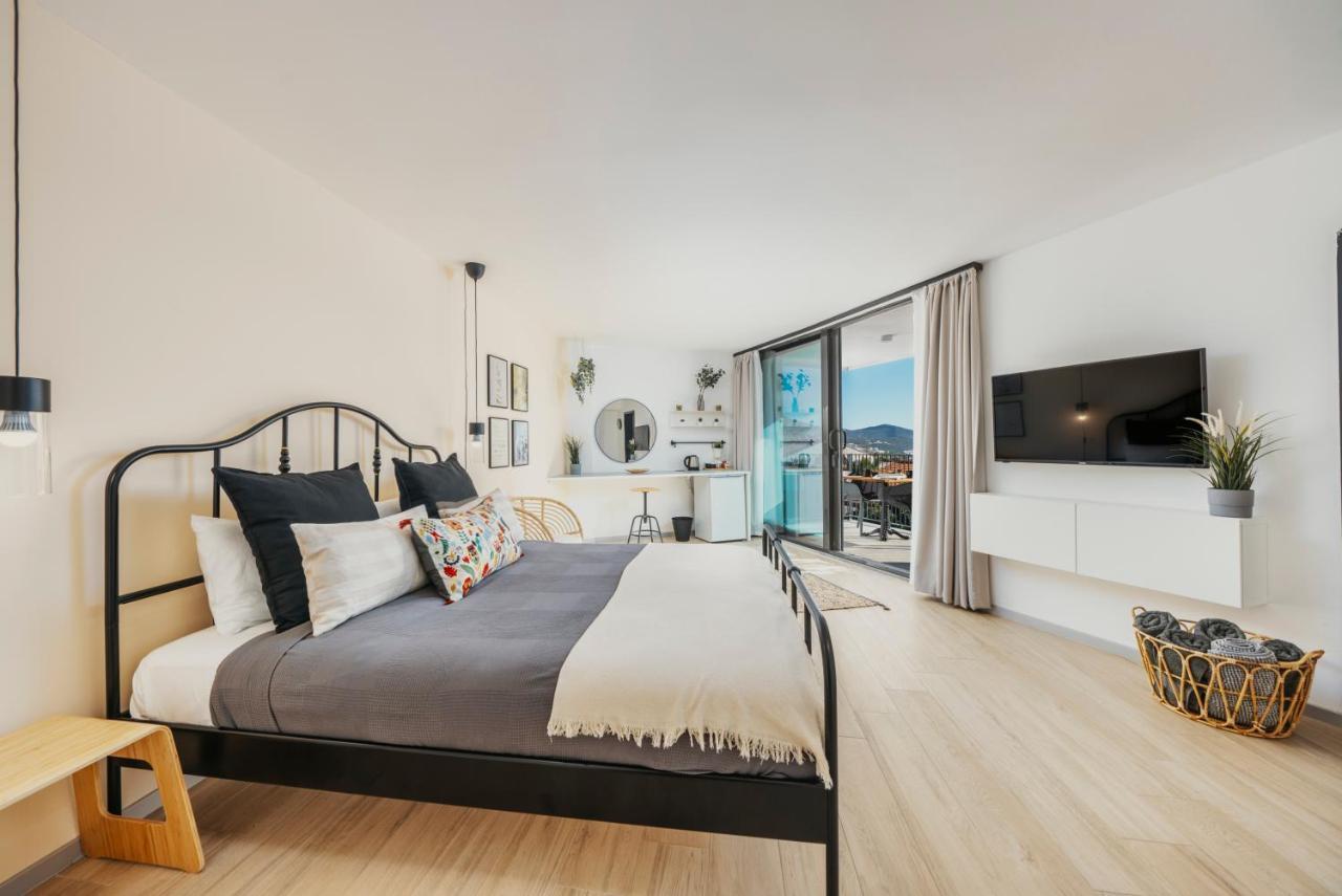 קלקן Payava Hotel By True Blue מראה חיצוני תמונה