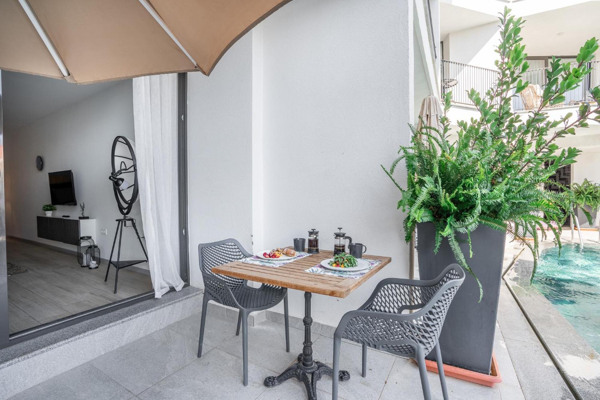 קלקן Payava Hotel By True Blue מראה חיצוני תמונה